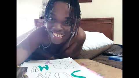 SkynStarlight online show from 04-20-26, 09:05