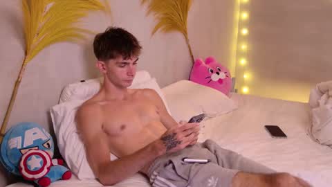 Jerry  online show from 03-06-26, 03:25