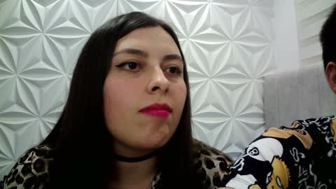 Snapshot of jerryandjessicaa chatting on 12-15-24, 01:02 Jess y Jerry online show from 12-15-24, 01:02