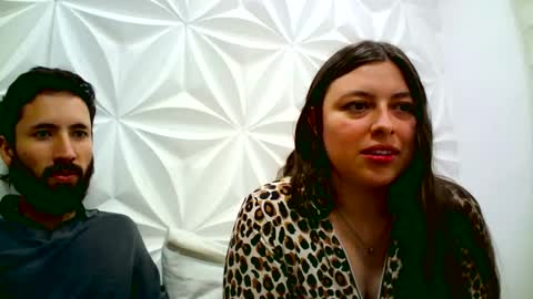 Snapshot of jerryandjessicaa chatting on 11-14-25, 10:18 Jess y Jerry online show from 11-14-25, 10:18
