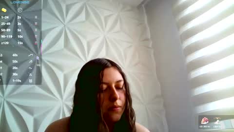 Snapshot of jerryandjessicaa chatting on 12-05-25, 02:03 Jess y Jerry online show from 12-05-25, 02:03