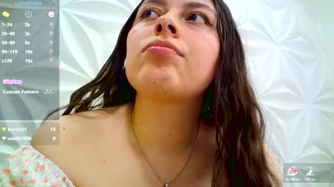 Snapshot of jerryandjessicaa chatting on 12-13-25, 07:53 Jess y Jerry online show from 12-13-25, 07:53