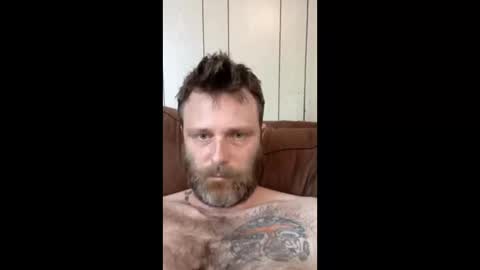 Snapshot of jescom87 chatting on 05-18-26, 05:08 jescom87 online show from 05-18-26, 05:08