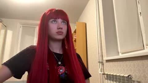 Snapshot of jesikahunter chatting on 07-22-26, 06:32 Jesi online show from 07-22-26, 06:32
