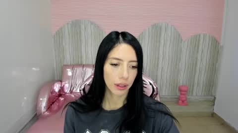 Jess online show from 12-20-24, 03:10