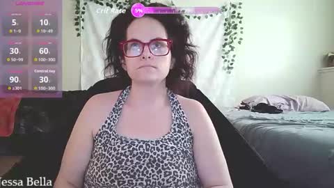 Snapshot of jessabellasm chatting on 06-03-26, 04:12 GoddessJessaBella online show from 06-03-26, 04:12