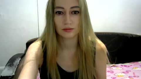 JessFox1 online show from 12-23-24, 04:01