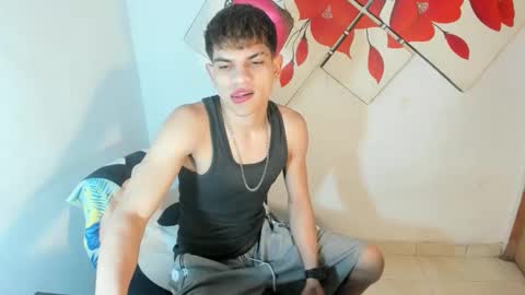 jesshot_bigcock online show from 05-10-26, 07:02
