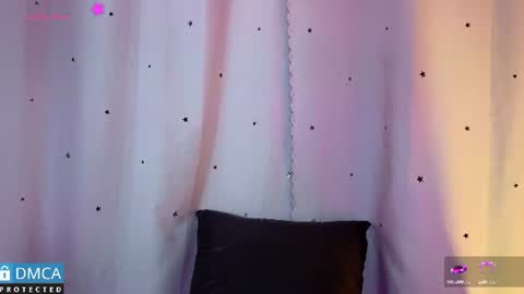 Snapshot of jessi_walker chatting on 06-25-26, 03:06 Jessi online show from 06-25-26, 03:06