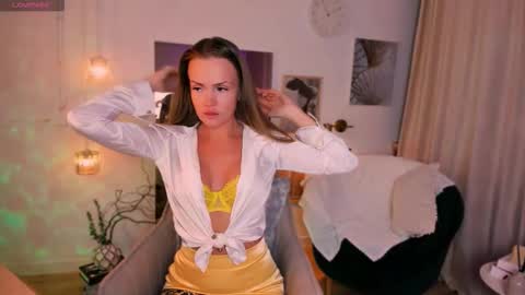 Snapshot of jessica__fit chatting on 02-17-26, 02:24 Jessica online show from 02-17-26, 02:24