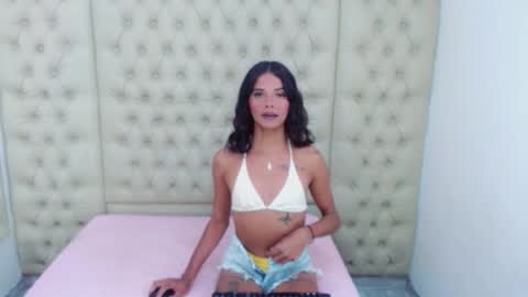 Snapshot of jessicahott01 chatting on 09-08-25, 07:35 Jessica online show from 09-08-25, 07:35