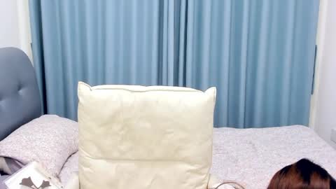 jessicalena online show from 05-12-26, 07:33