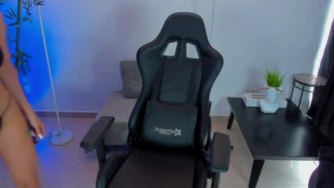  Jessica Pratt  IG jessicaxpratt online show from 03-08-25, 07:20