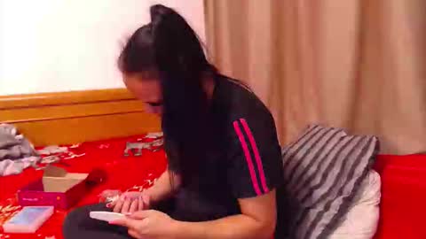 Snapshot of jessiestar3 chatting on 03-08-26, 02:04 jessiestar3 online show from 03-08-26, 02:04