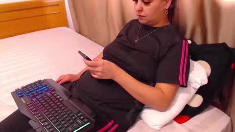 Snapshot of jessiestar3 chatting on 03-16-26, 11:03 jessiestar3 online show from 03-16-26, 11:03