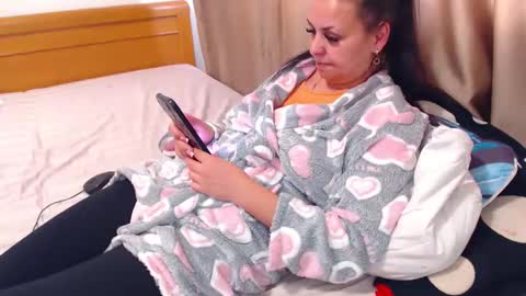 Snapshot of jessiestar3 chatting on 03-27-26, 08:37 jessiestar3 online show from 03-27-26, 08:37