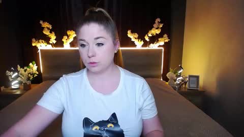 Jess online show from 03-17-26, 07:44