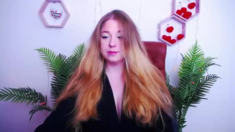 Jess online show from 04-15-26, 07:26