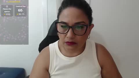 paola online show from 03-22-26, 01:14