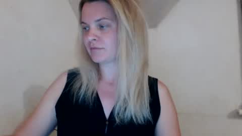 jessyangels online show from 06-15-26, 07:16