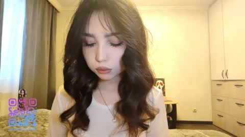 I am Gina ntmu Lets hit 10 Thumbs Up together online show from 02-03-26, 05:27