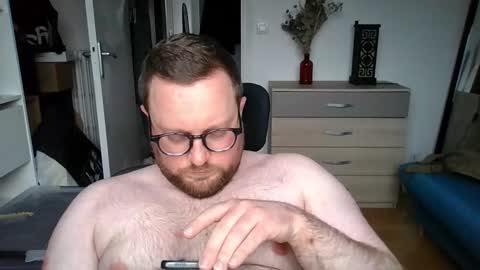 jeuneloup92 online show from 03-05-26, 04:47