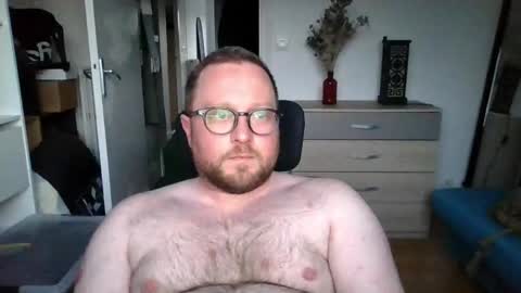 jeuneloup92 online show from 03-30-26, 06:42