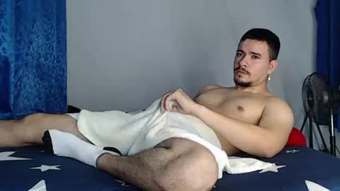 Snapshot of jeycob_happy97 chatting on 07-02-26, 11:27 Juan David online show from 07-02-26, 11:27