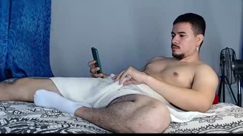 Snapshot of jeycob_happy97 chatting on 07-17-26, 12:34 Juan David online show from 07-17-26, 12:34