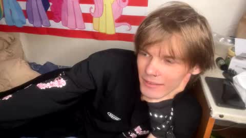 jeycob ice online show from 03-12-26, 07:53