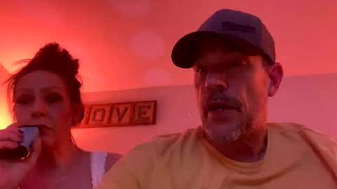 Heis  Alley online show from 04-15-26, 09:16