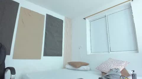 jheremy_wen online show from 12-17-25, 07:09