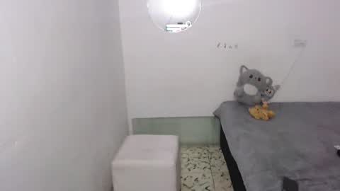 Snapshot of jhonay__cute chatting on 07-17-26, 08:43 jhonay__cute online show from 07-17-26, 08:43