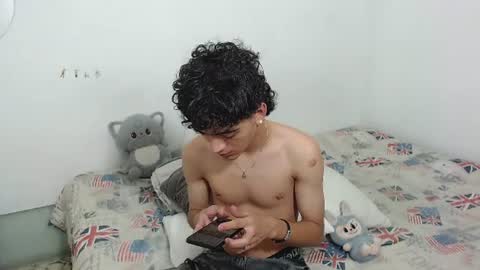 Snapshot of jhonay__cute chatting on 08-06-26, 08:38 jhonay__cute online show from 08-06-26, 08:38