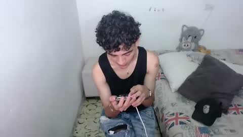 Snapshot of jhonay__cute chatting on 08-08-26, 07:10 jhonay__cute online show from 08-08-26, 07:10
