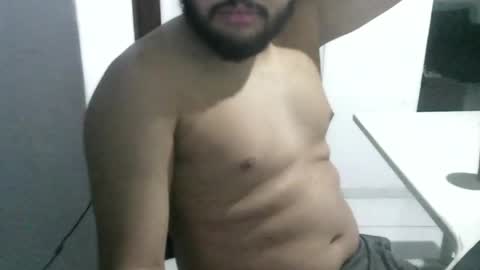 Snapshot of jhonizin chatting on 04-16-26, 02:56 jhonizin online show from 04-16-26, 02:56