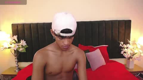 Snapshot of jhos_padill chatting on 05-13-26, 04:26 jhos online show from 05-13-26, 04:26