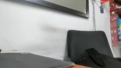 Snapshot of jhosuamoore chatting on 03-01-25, 11:26 Jhosuamoore online show from 03-01-25, 11:26