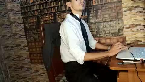 Snapshot of jhosuamoore chatting on 10-31-25, 02:56 Jhosuamoore online show from 10-31-25, 02:56