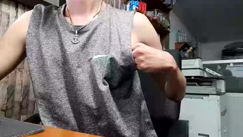 Snapshot of jhosuamoore chatting on 01-13-26, 11:54 Jhosuamoore online show from 01-13-26, 11:54