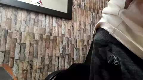 Snapshot of jhosuamoore chatting on 01-17-26, 01:38 Jhosuamoore online show from 01-17-26, 01:38