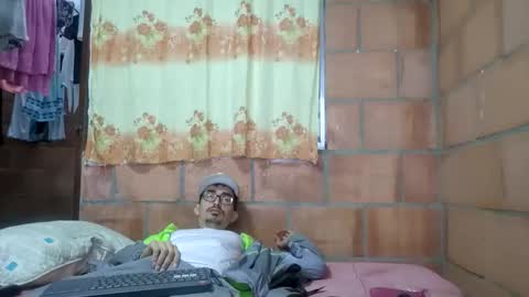 Snapshot of jhosuamoore chatting on 02-02-26, 11:42 Jhosuamoore online show from 02-02-26, 11:42