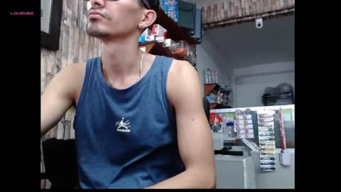 jhosuamoore2 online show from 05-18-26, 01:06