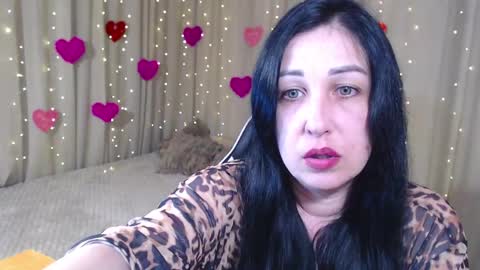 Snapshot of jill_stevens chatting on 04-09-26, 11:43 Jill online show from 04-09-26, 11:43