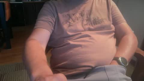 Snapshot of jimgot56 chatting on 07-10-26, 10:40 jimgot56 online show from 07-10-26, 10:40