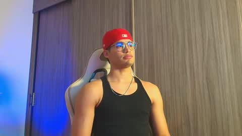 Jimmy Leeh online show from 11-28-25, 04:37