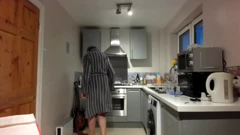 Jim Redgewell online show from 02-01-26, 05:33