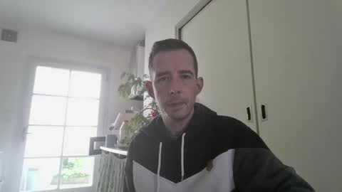 jin16000 online show from 04-12-26, 09:47