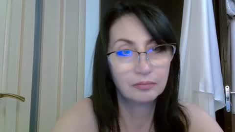 Snapshot of jinaluv chatting on 05-12-26, 11:24 jinaluv online show from 05-12-26, 11:24