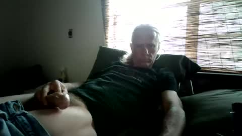 jizzmitten5 online show from 06-21-26, 06:54